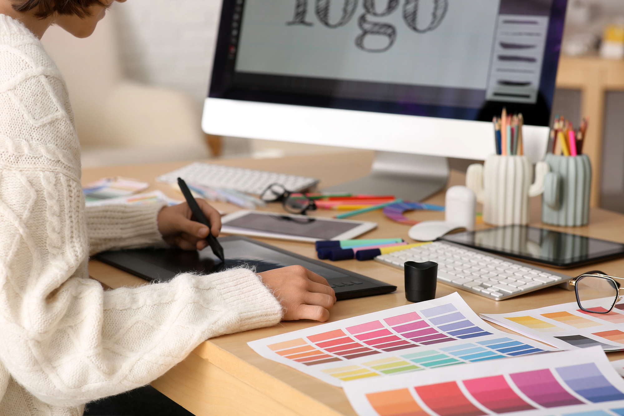 Graphic design is a cool side hustle that you can try.