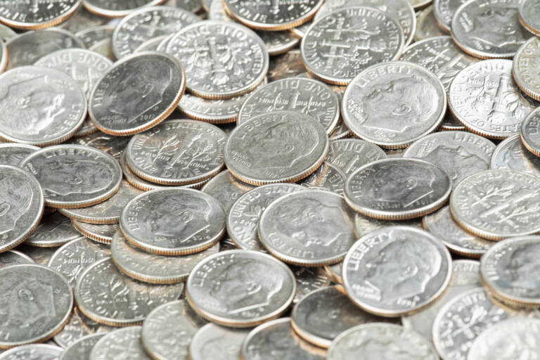 how many dimes make a dollar