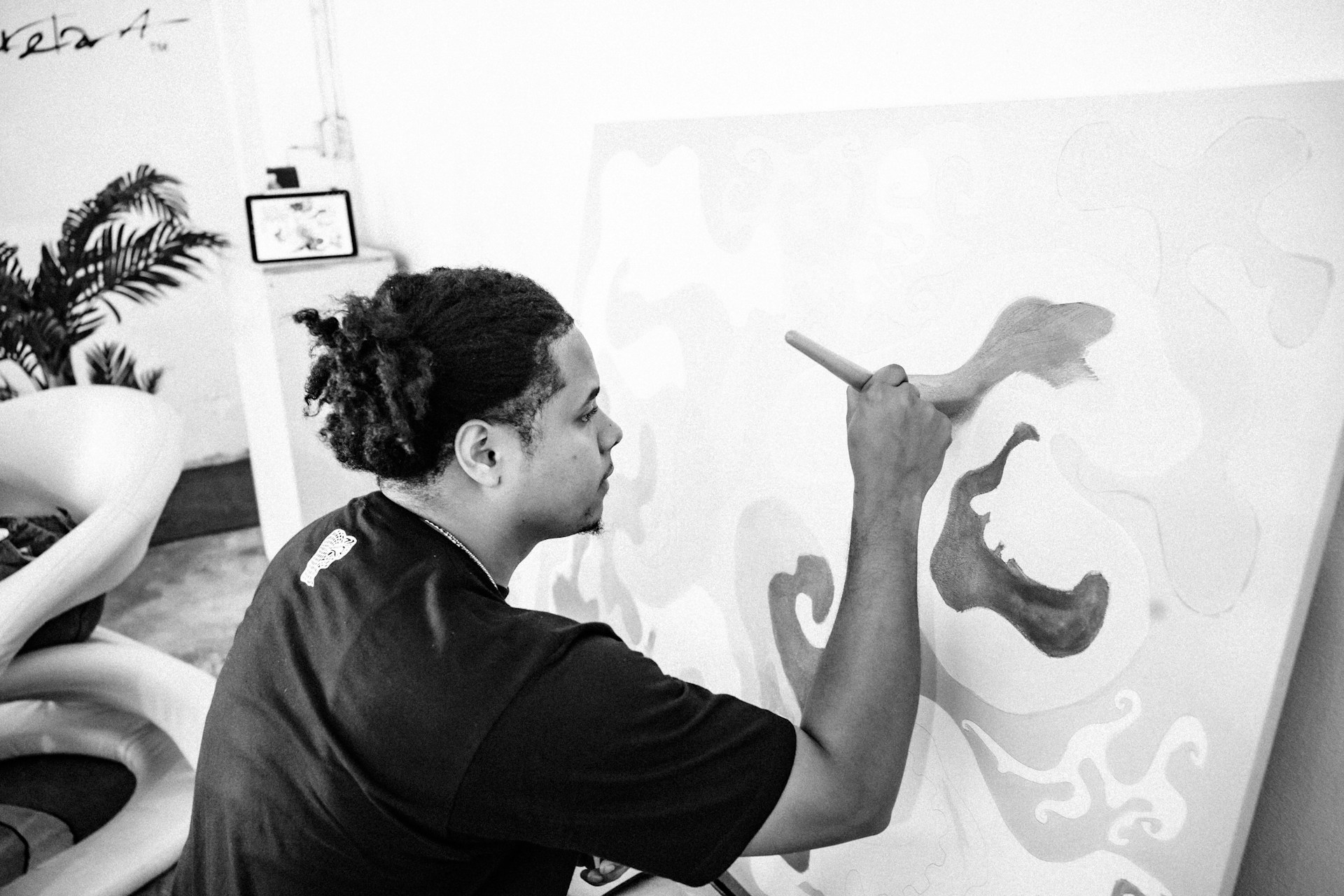 Making art is a great way to make an extra $1000 per month.