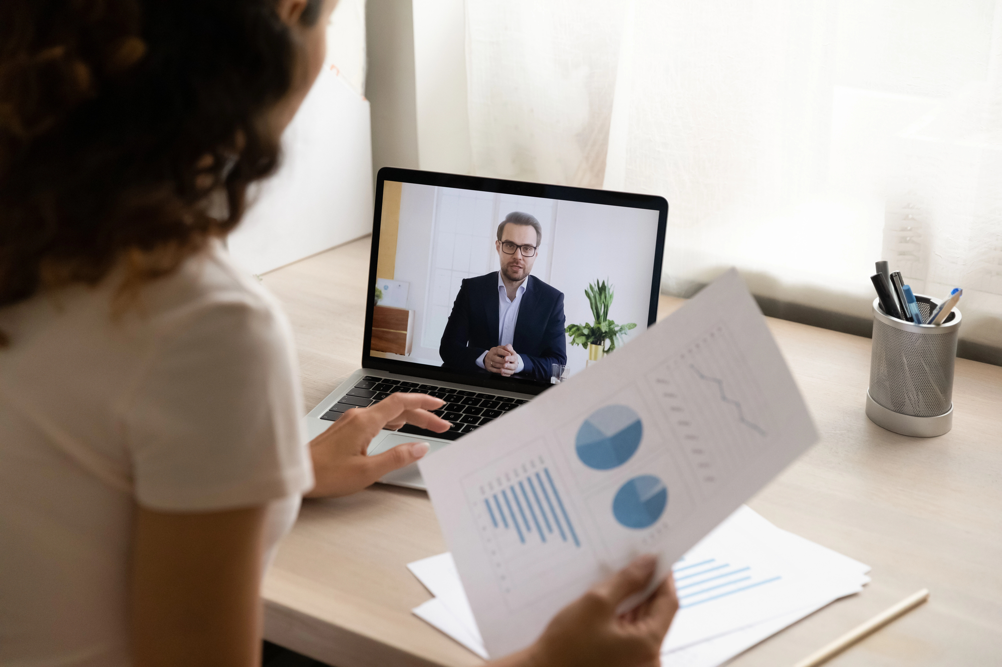 Remote micro consulting is a good side hustle idea.