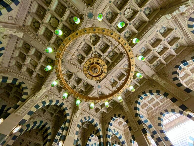 Mosques, Markets, and City Life Across Western Saudi Arabia